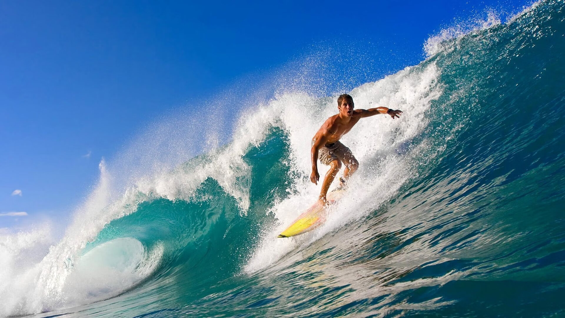 “足球+旅游+文化”融合新产业生态在多地落地,行业持续繁荣