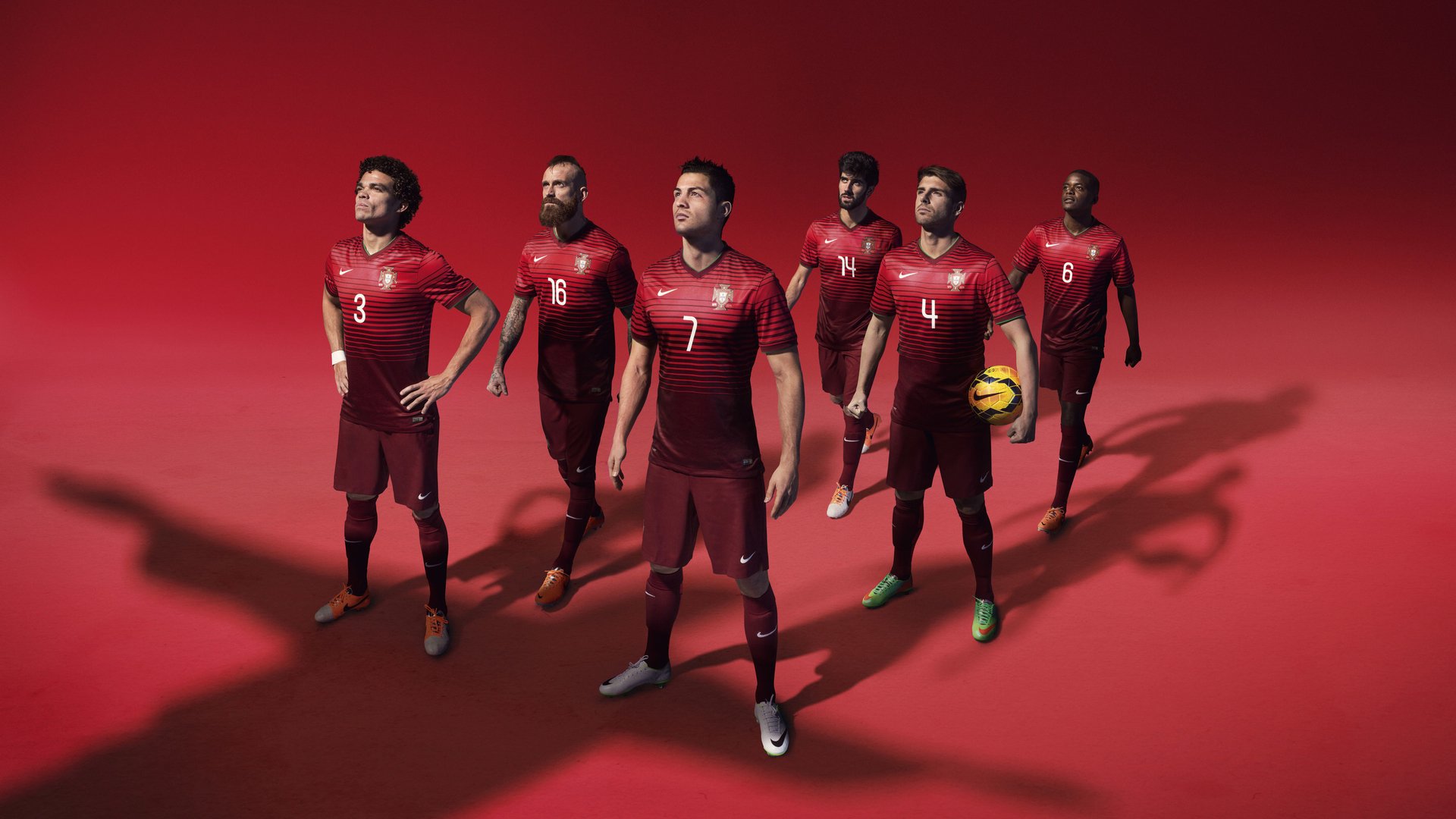 《粉丝互动：线上线下粉丝盛会精彩纷呈》，粉丝线下活动策划